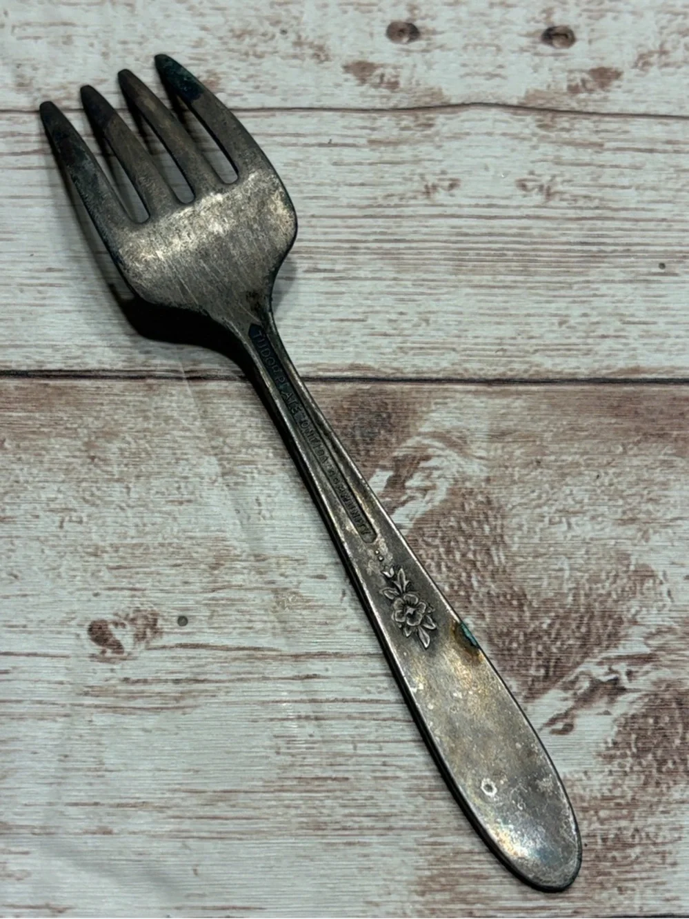 Vintage Oneida Tudor Plate Oneida Community Silver-Tone Floral Handle Baby Fork